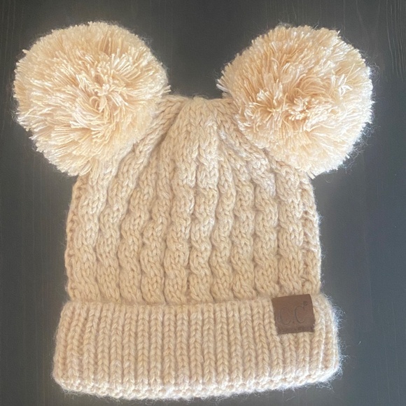 CC Beanie Double Pom Pom Beige One Size - Picture 1 of 3